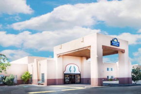  Days Inn and Suites Lordsburg  Лордсберг